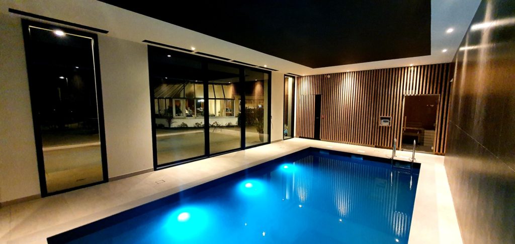 Piscine de l'hotel Armor Park de Dinan